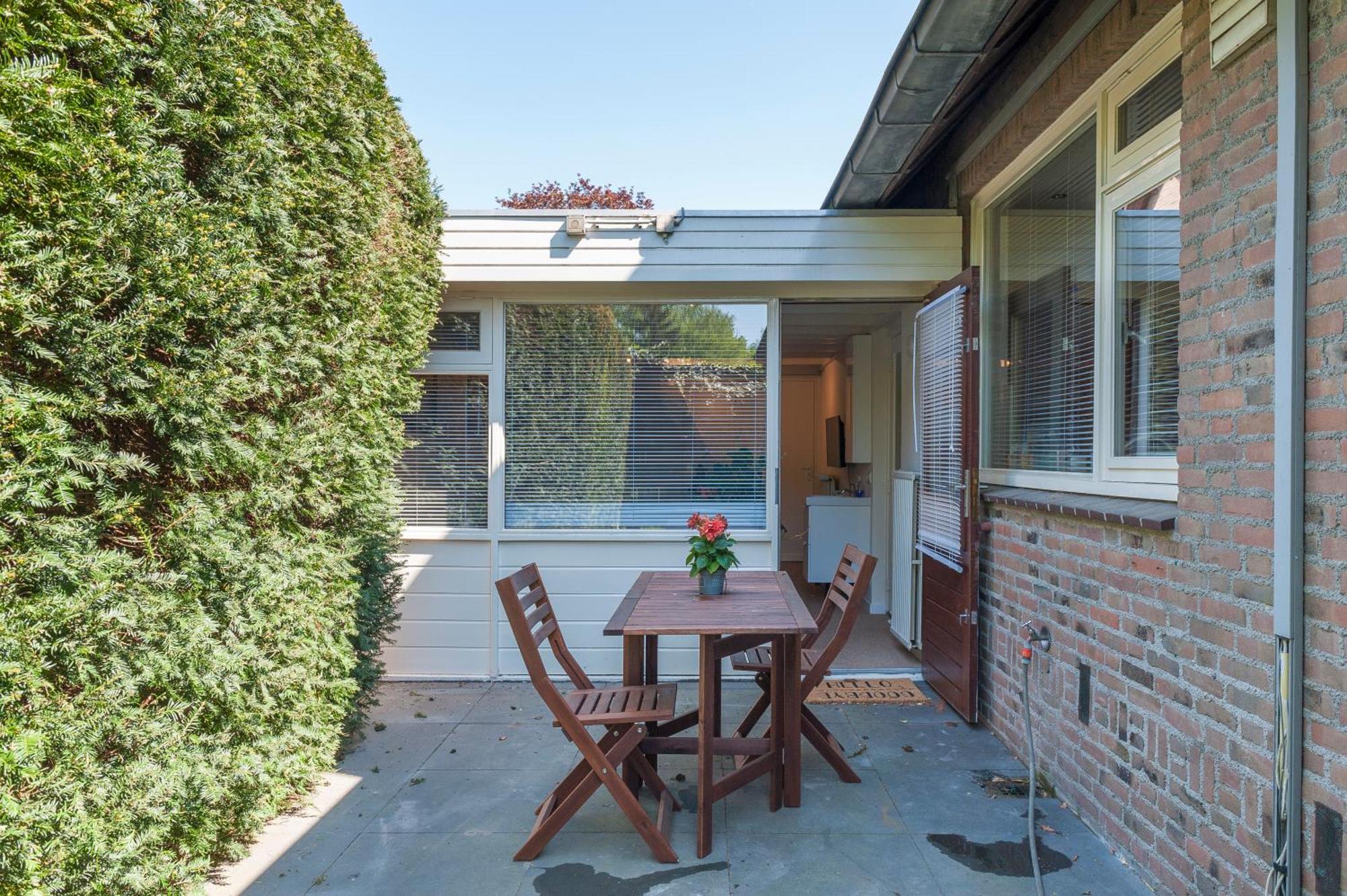 Backroom In Villa With Private Garden Very Near Centre And Tue Eindhoven Exterior foto